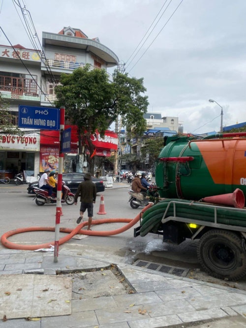 Hút bể phốt Ba Đình