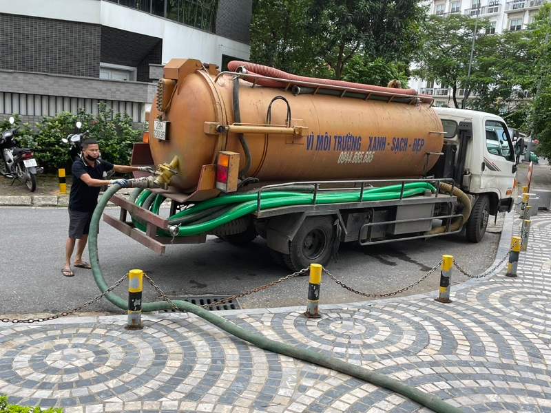 Xe hút bể phốt chuyên dụng tại Hưng Yên